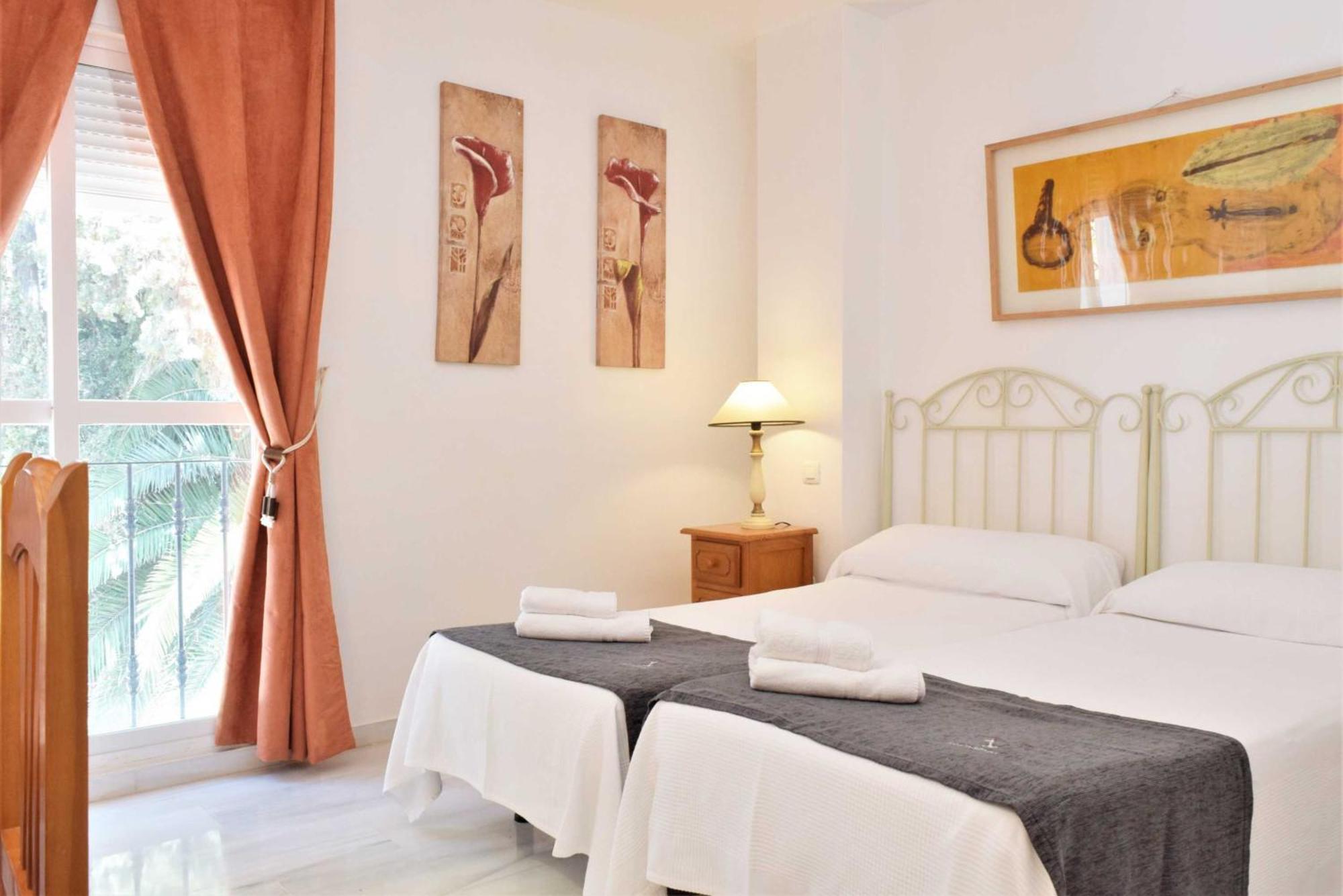 Serinamar- Los Naranjos De Marbella Kamer foto
